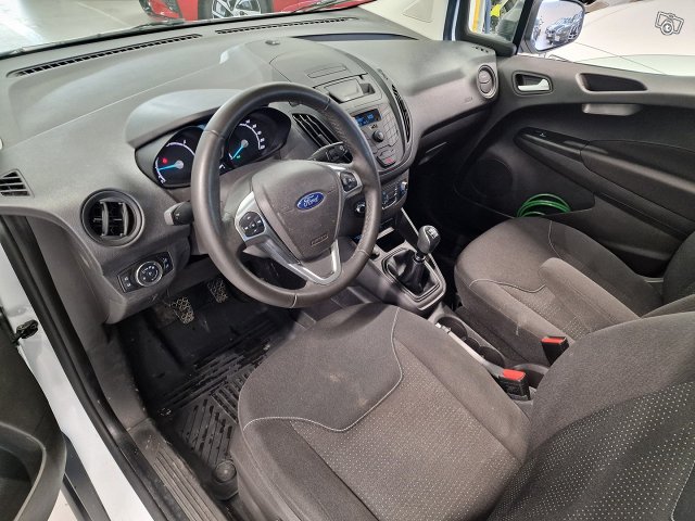 Ford TRANSIT COURIER 6