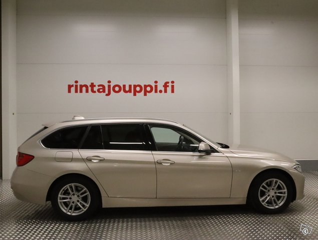 BMW 320 2