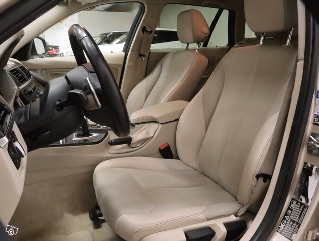 BMW 320 10