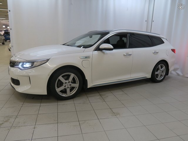 Kia OPTIMA 1