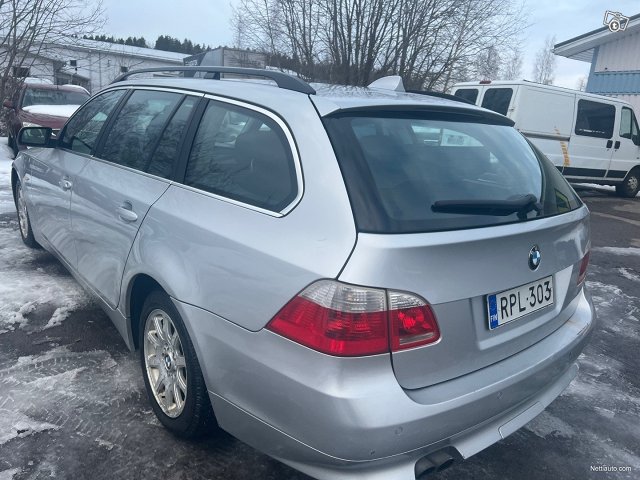 BMW 530 6