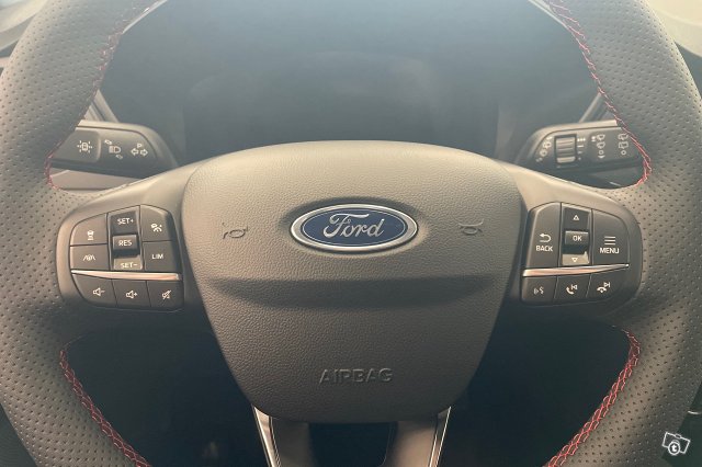 Ford Kuga 16