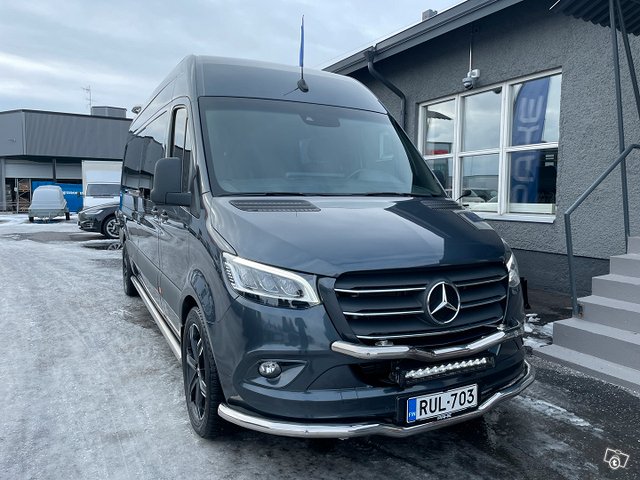 Mercedes-Benz Sprinter 2