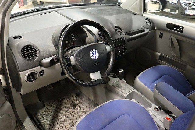 Volkswagen Beetle 3