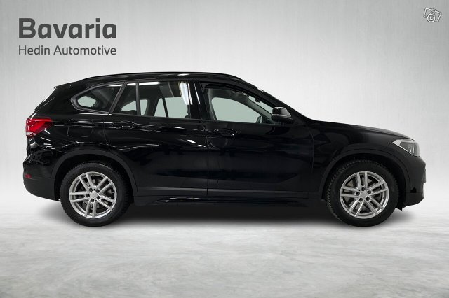 BMW X1 6
