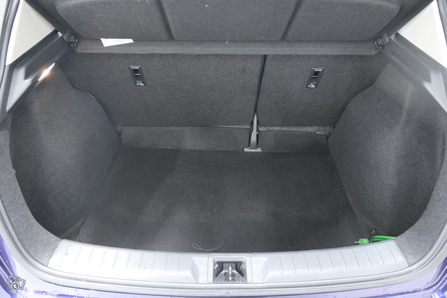 Nissan Pulsar 10