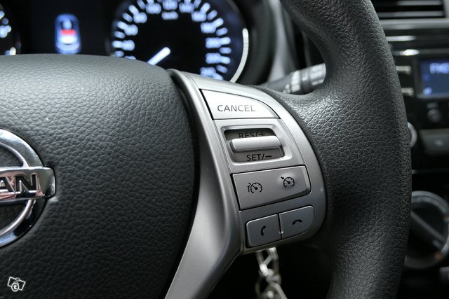 Nissan Pulsar 14