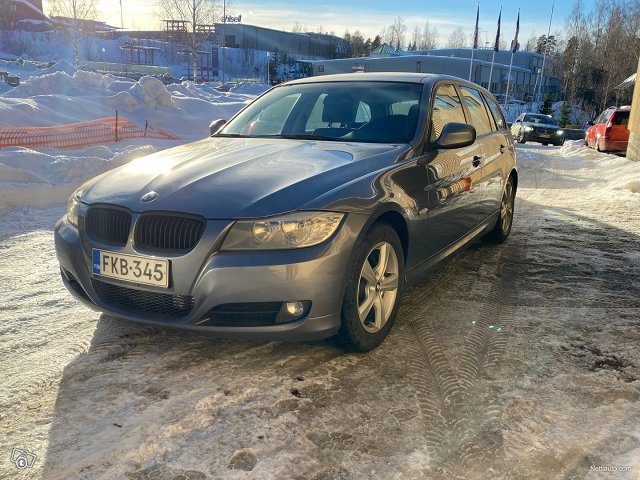 BMW 320 3