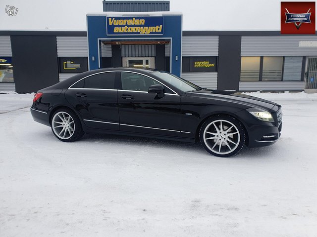 Mercedes-Benz CLS