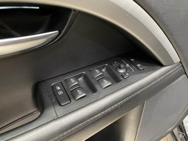 Volvo V70 8
