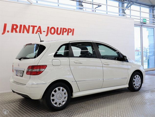 Mercedes-Benz B 4
