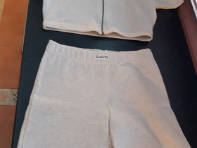 Vintage David treeniasu M/L, Vaatteet ja kengät, Vantaa, Tori.fi Vintage David treeniasu M/L, Vaatteet ja kengät, Vantaa, Tori.fi