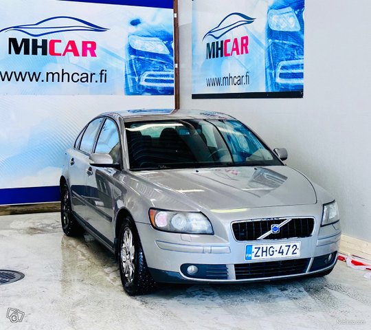 Volvo S40