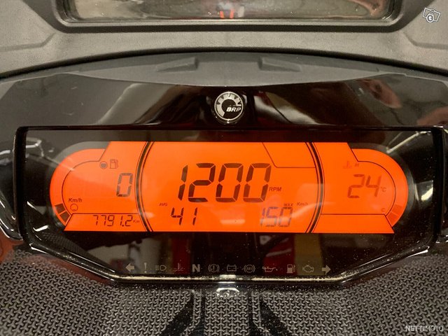 Ski-Doo Renegade 5