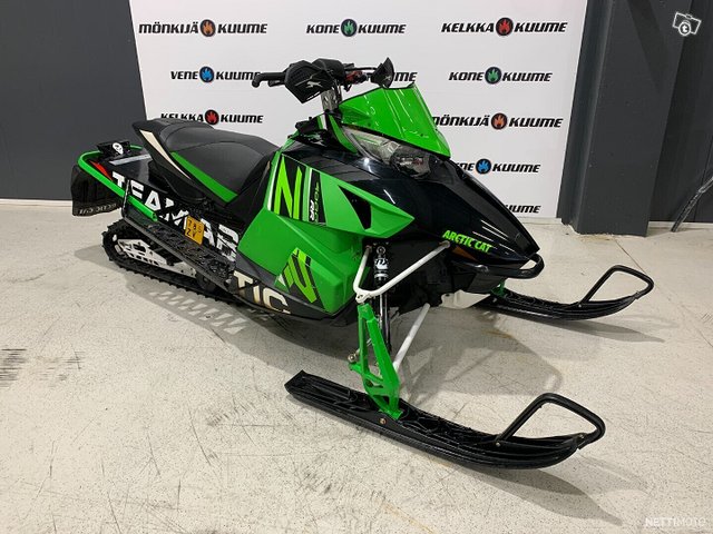 Arctic Cat ZR 1