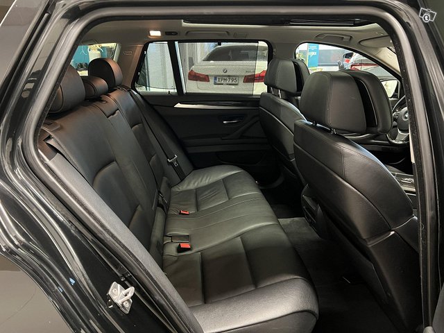 BMW 530 14