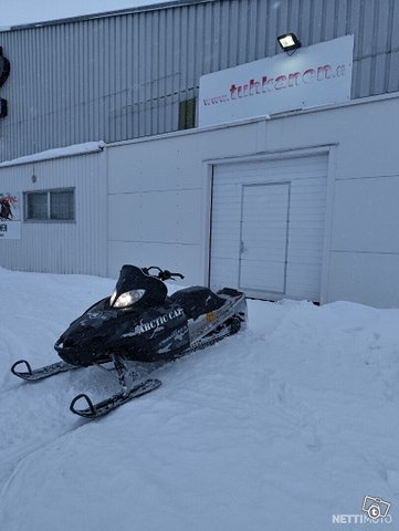 Arctic Cat Crossfire 8, kuva 1