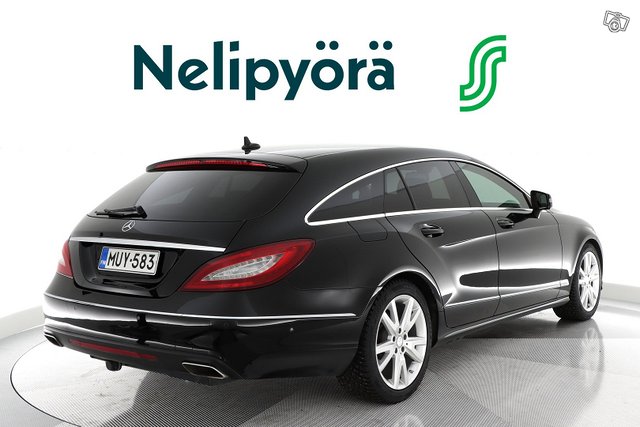Mercedes-Benz CLS 5