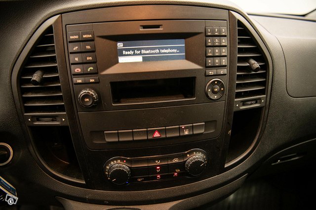 Mercedes-Benz Vito 11