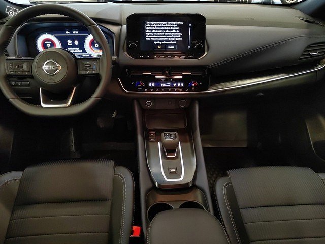 NISSAN Qashqai 5