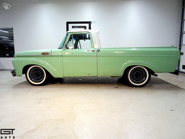 Ford F100 2