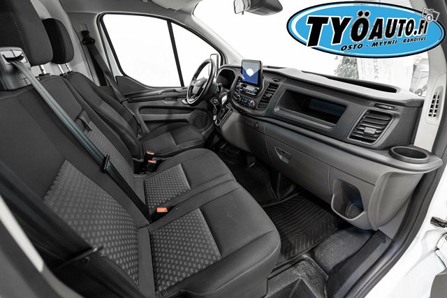 Ford Transit Custom 12