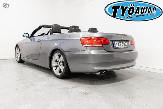 BMW 325