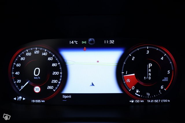 Volvo V90 22