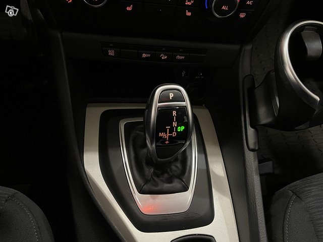 BMW X1 19