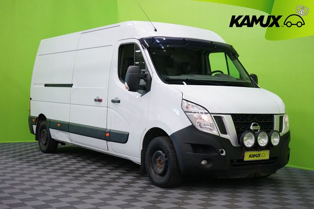 Nissan NV400