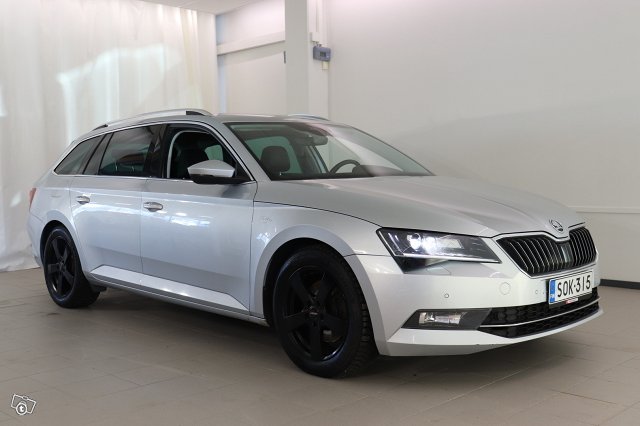 Skoda Superb 1