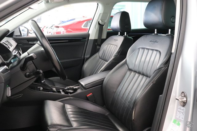Skoda Superb 7