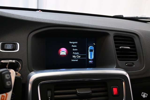 Volvo V60 22
