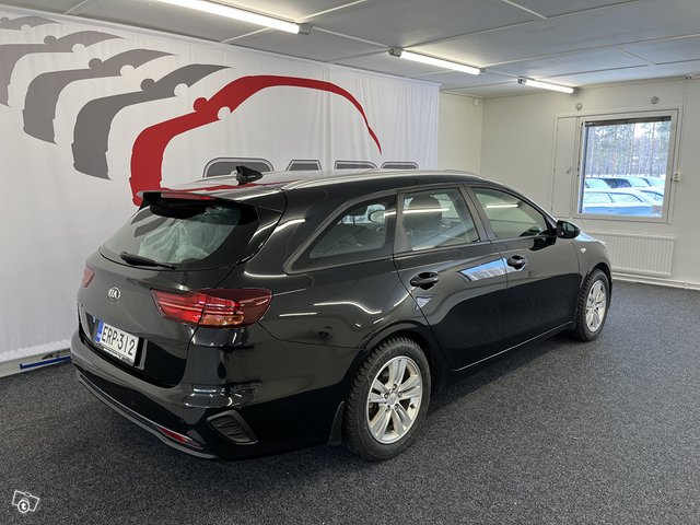 Kia Ceed 5