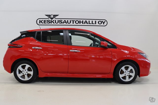 Nissan Leaf 7
