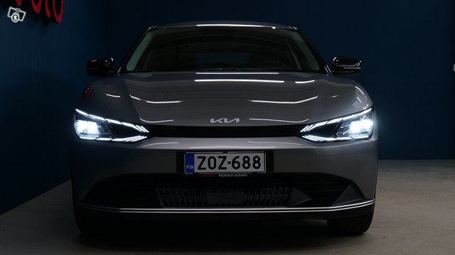 KIA EV6 3