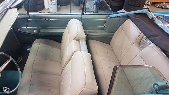 Cadillac De Ville 13