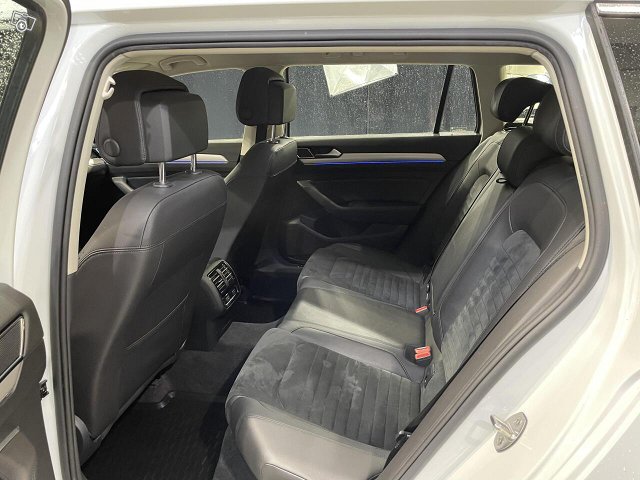 Volkswagen Passat 12