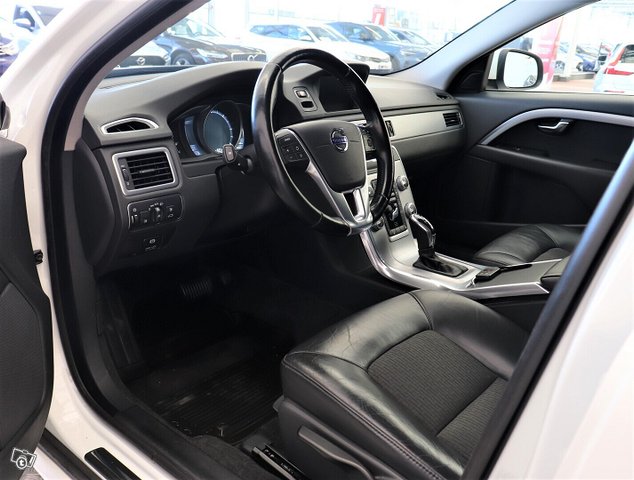 Volvo V70 7
