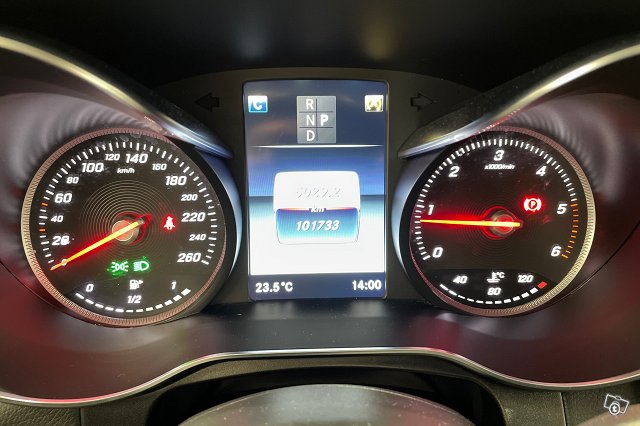 MERCEDES-BENZ GLC 13