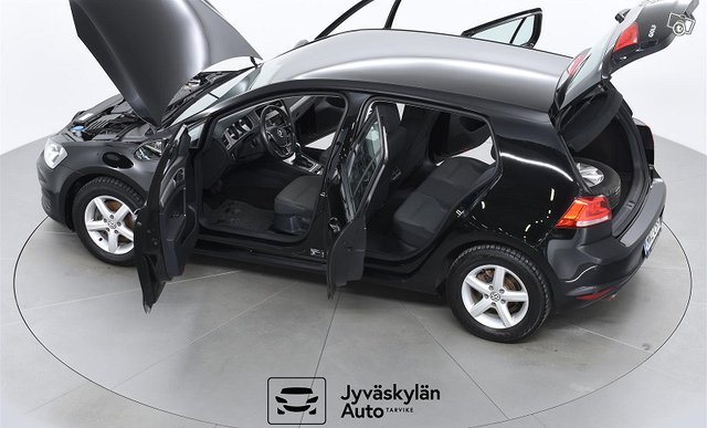 VOLKSWAGEN Golf 13