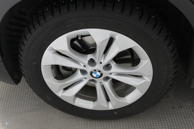 BMW X2 23