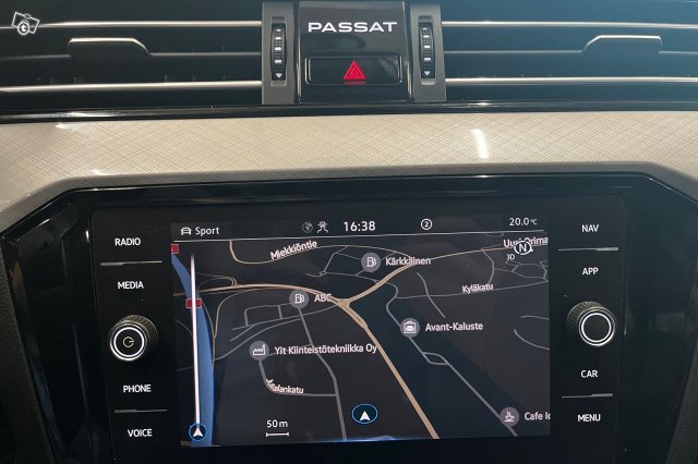 VOLKSWAGEN PASSAT 13