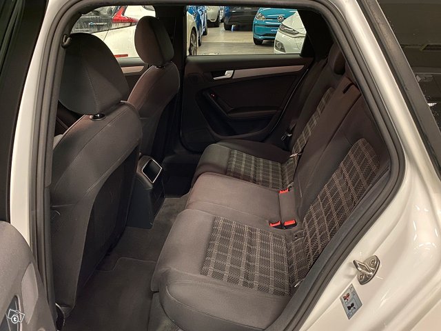 Audi A4 8