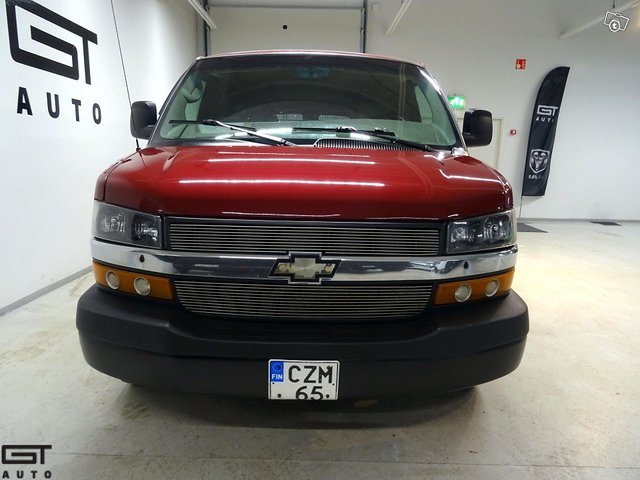 Chevrolet Express 7