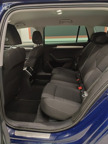 Skoda Superb 13