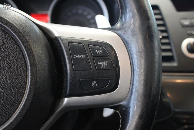 Mitsubishi Lancer 20