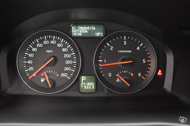 Volvo V50 18