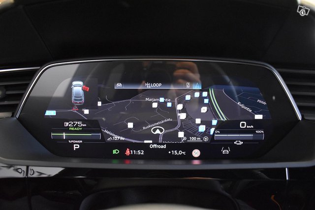 Audi E-tron 21