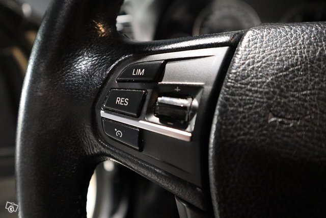 BMW 520 16
